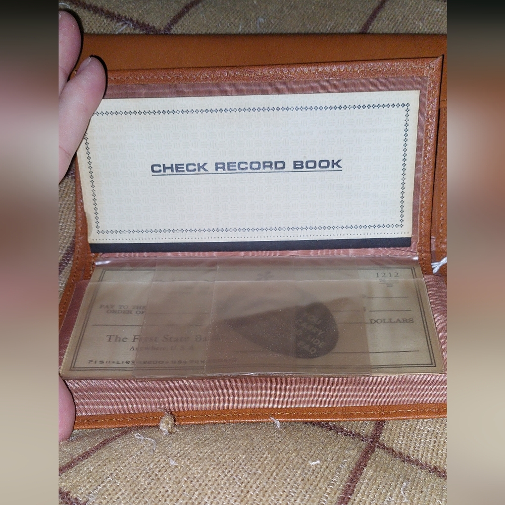 Amity White and Brown Checkbook Clutch Wallet Nwot Price Is For BOTH - Picture 4 of 9